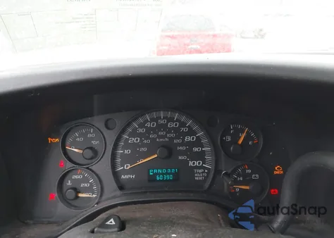 2006 Chevrolet Express Work Van из США, поврежденный, VIN 1GCFG15XX61152517